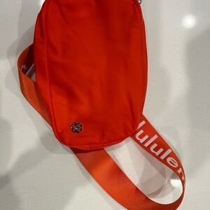 lululemon athletica Men's Bright Orange Belt Bag
